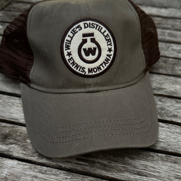 Willie's Distillery Brown Trucker Hat - Picture 1 of 1